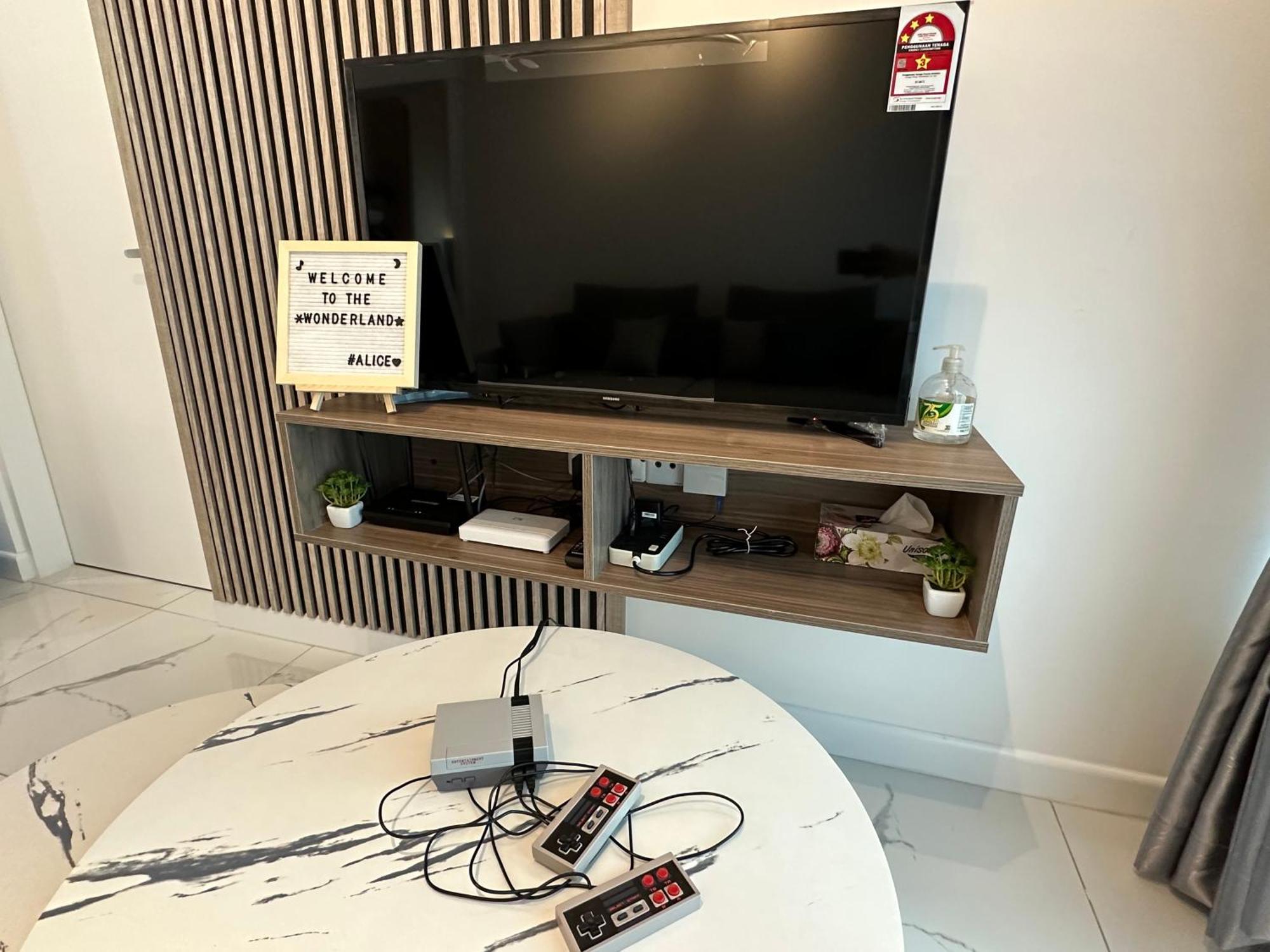 Kl Pantai Bangsar South 3br 6-11 Pax Next To Npe Apartment Kuala Lumpur
