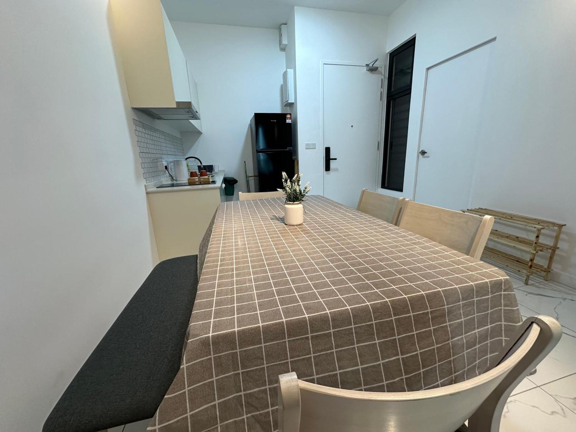 Apartment Kl Pantai Bangsar South 3br 6-11 Pax Next To Npe Kuala Lumpur